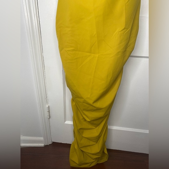 AKIRA NWT M Ash Strapless Cargo Yellow Maxi Dress FLAWED - Picture 6 of 16